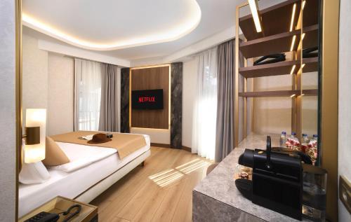 Erba Hotel Room Type - Superior Double Room