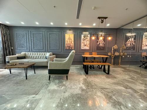 Main gallery