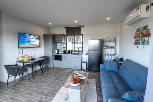 Maenam Hills Apartments Room Type - Apartment with Terrace