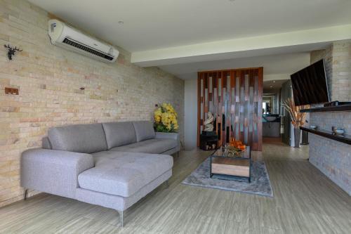 Aqua Villas Samui - Tap to explore photos