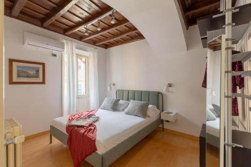 iFlat Trevi's Paradise