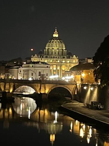 San Pietro Luxury Rooms - Tap to explore photos
