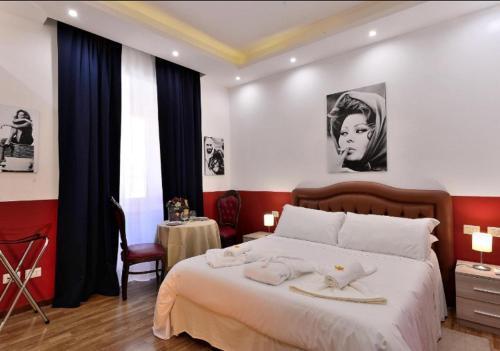 DolceVeneto Suites - Tap to explore photos