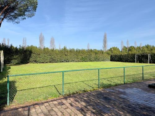 Villa Bovari - Appia Antica - Tap to explore photos