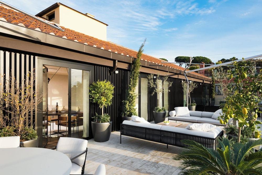 master Trevi Room Type - Two-Bedroom Penthouse with Big Terrace master Trevi Room Type - Two-Bedroom Penthouse with Big Terrace