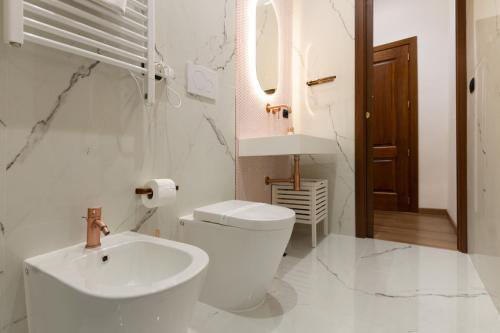 Vatican Design Suites - Tap to explore photos