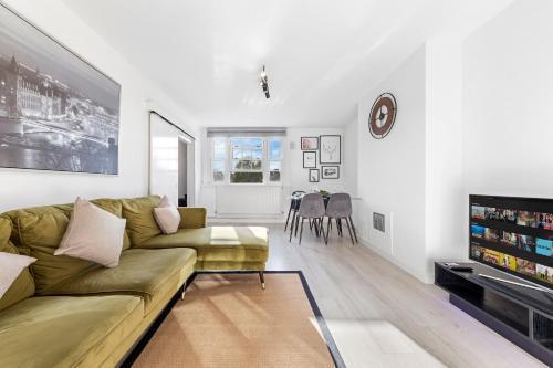Central London Four-Bedroom Luxury Living - Westminster & Vauxhall - Tap to explore photos