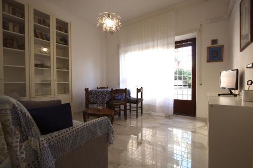 Graziano Holiday House - Tap to explore photos