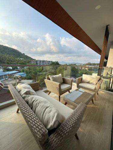 Palmyrah Surin sea view - Tap to explore photos