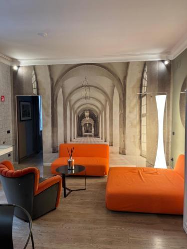 Colosseum Vibes Room Type - One-Bedroom Apartment