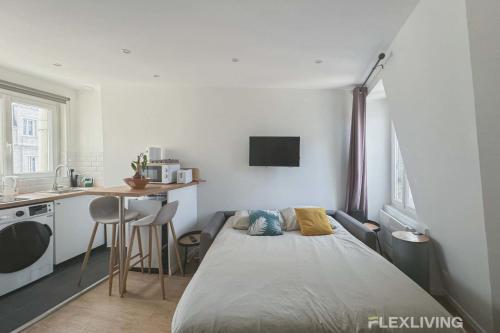 Flexliving - studio - Legendre - Tap to explore photos