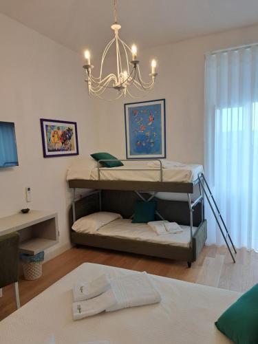 Re Di Rhome Guest House - Tap to explore photos