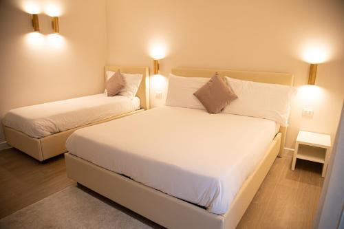 Roxy luxury house Rome - Tap to explore photos