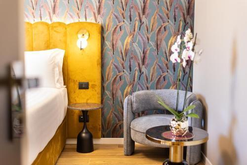 Mavi Luxury Suites Room Type - Deluxe Double Room with Balcony