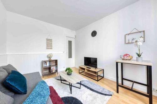 Paris Gentilly appartement tout équipé - RER B - Tap to explore photos