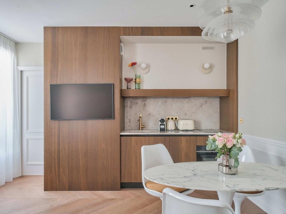Nestay Les Halles Room Type - Deluxe One-Bedroom Apartment with Balcony and City View 503 Nestay Les Halles Room Type - Deluxe One-Bedroom Apartment with Balcony and City View 503