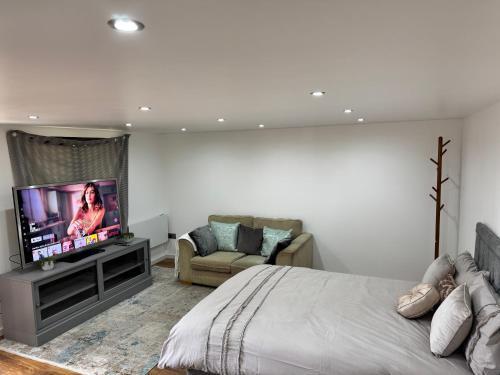 Twickenham Stadium Studio - Tap to explore photos
