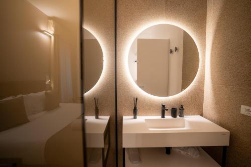 Cicerone's Luxury Suites Room Type - Superior Double Room