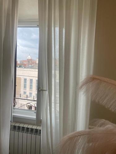 Dama Opera Elegantia Rooms - Tap to explore photos
