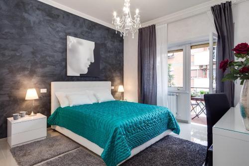 Dreamsrome Suites Room Type - Suite with Balcony