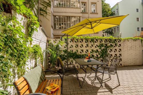 Prague Retreat Apartment Room Type - Deluxe Double Room