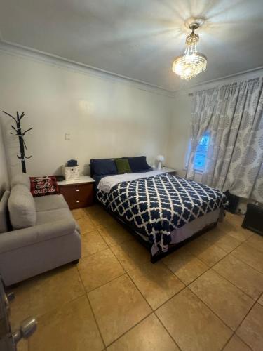 *PRIVATE* Studio 5 minutes from LGA/ US Open