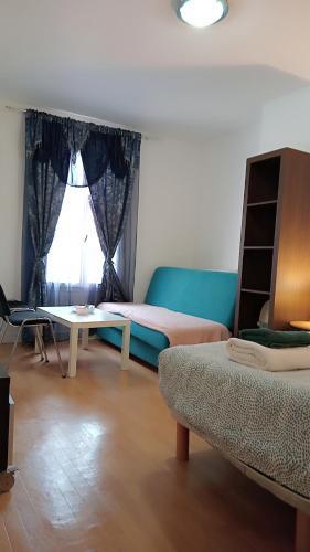 Po1-TPSA17-3D- ROOM Porte maron