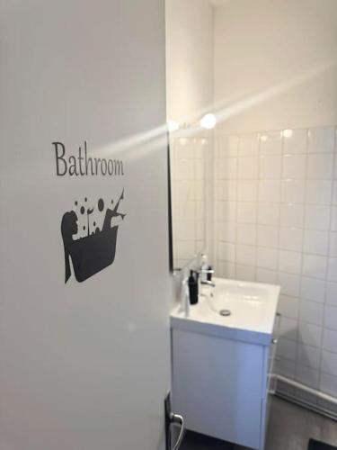 ASCosy appartement - Tap to explore photos
