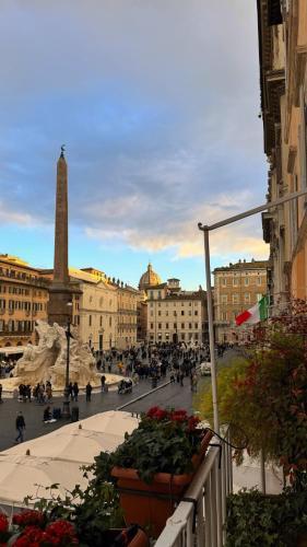 CadensPlace - Overlooking Piazza Navona by dbalconycollection Room Type - Apartment with Balcony