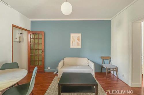 Flexliving - whole apartment - Lindet - Tap to explore photos