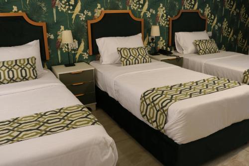 New Rafi Hotel Room Type - Deluxe Triple Room