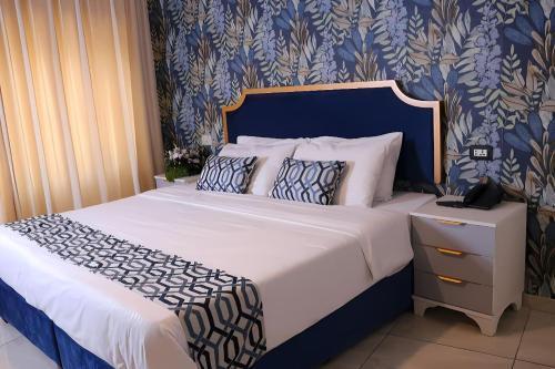 New Rafi Hotel - Tap to explore photos