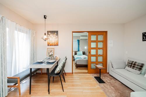 YJ-HOTEL kamiikebukuro 1F 北池袋5分钟 新装上线 52平方 Room Type - Apartment - Ground Floor YJ-HOTEL kamiikebukuro 1F 北池袋5分钟 新装上线 52平方 Room Type - Apartment - Ground Floor