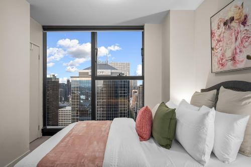 WOW Apartment on Collins 2 Room Type - Two-Bedroom Apartment with City View