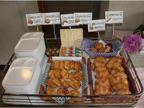 Kumegawa Wing Hotel - Vacation STAY 63063v - Tap to explore photos