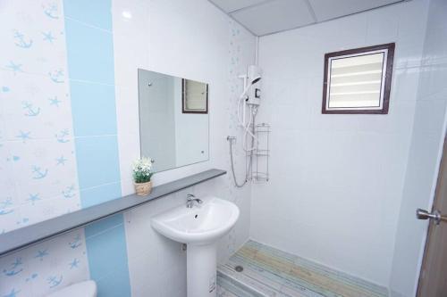 Maruay Living Apartment 506 (Khaosan/Chinatown/Samyot MRT) - Tap to explore photos