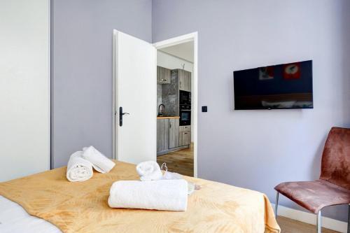 Bluestay 58 - Superbe appartement à Paris - Tap to explore photos