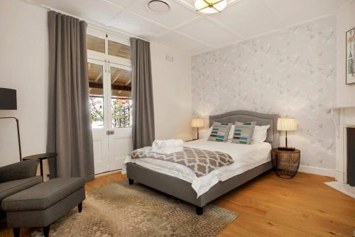 Sydney CBD Waterview Apartment 54A