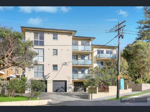 Bronte, 1 Bedroom Appartment - Tap to explore photos