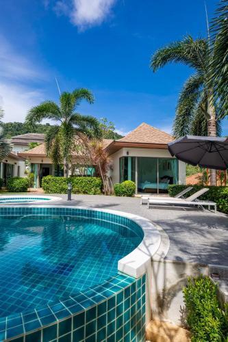 Phuket Boutique Pool Villa-81 Room Type - Three-Bedroom Villa Phuket Boutique Pool Villa-81 Room Type - Three-Bedroom Villa