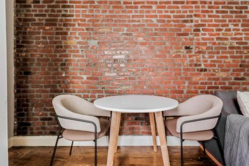 Blueground SoHo 1bd apartment NYC-1465 - Tap to explore photos