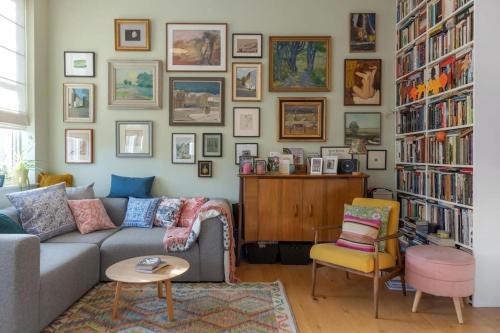1 Bedroom Beautiful Victoria park - Tap to explore photos
