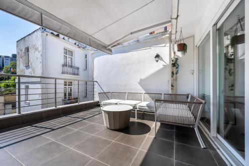 Stylish Duplex House with a Special Terrace - Tap to explore photos