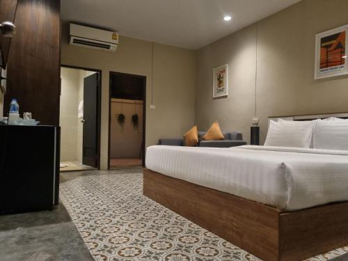 New Breakers Hotel Rawai Room Type - Double Room with Garden View
