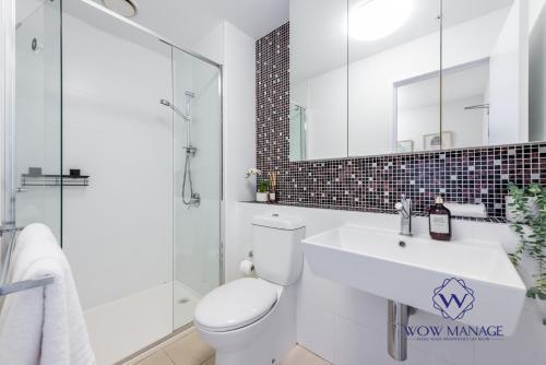 WOW Apartment on Lonsdale Room Type - Two-Bedroom Apartment WOW Apartment on Lonsdale Room Type - Two-Bedroom Apartment