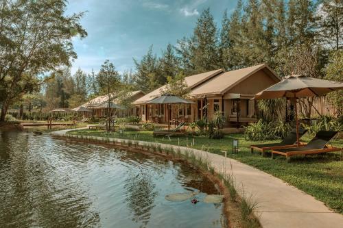 Twinpalms Bangtao Phuket Tented Resort - Tap to explore photos