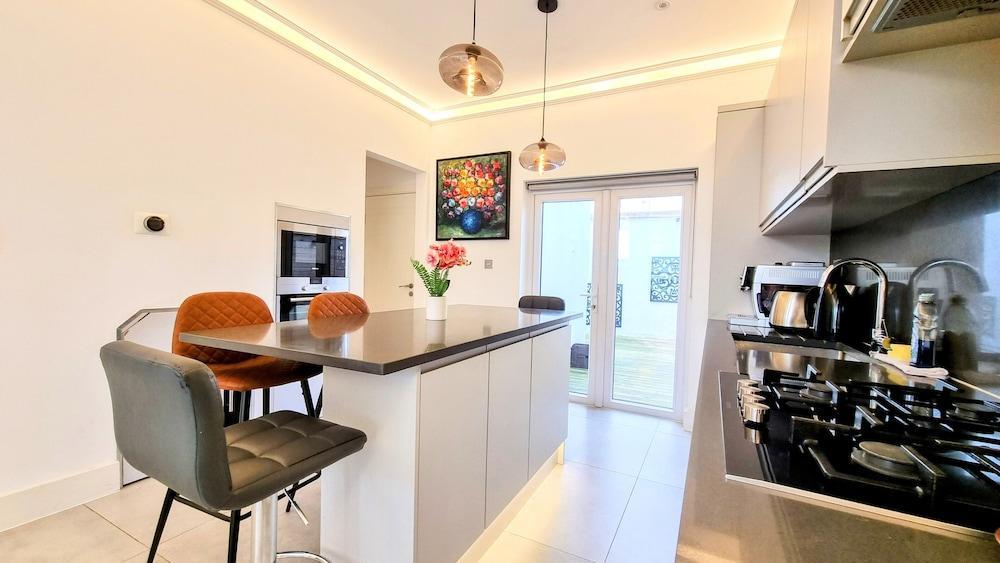 Surbiton Luxury Garden House 19 Room Type - House