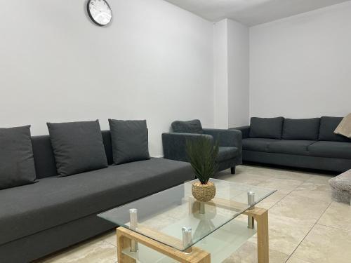 Comfy Entire Flat in Kings Cross - Tap to explore photos