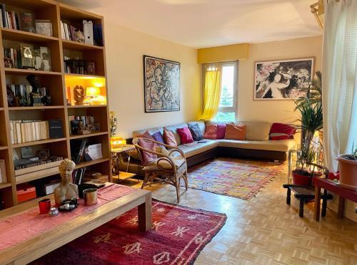 Duplex Paris & Parc des Princes - Tap to explore photos