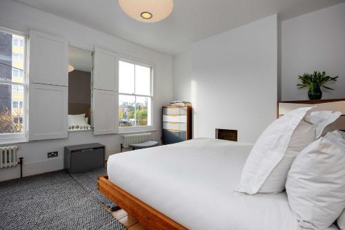 Veeve - The London Fields Family Retreat